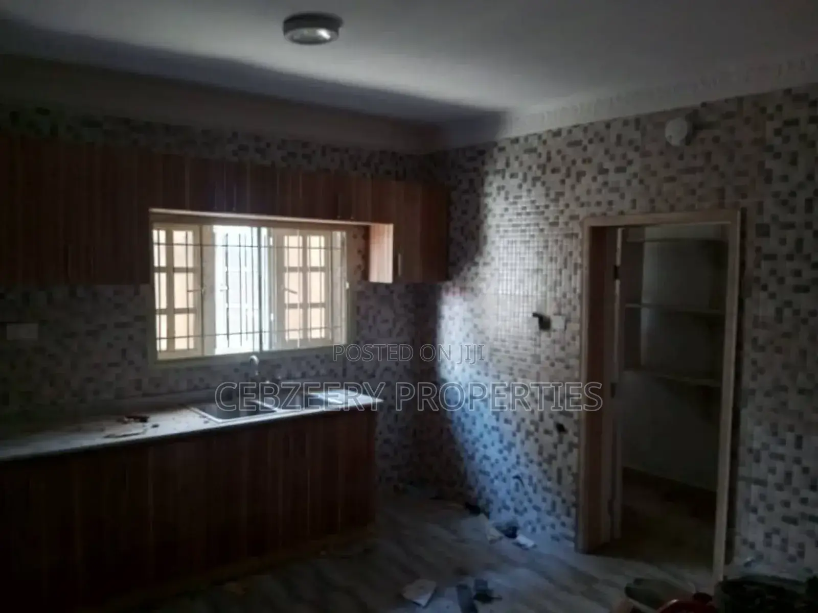 4bdrm Duplex in GRA Phase 1 for rent in GRA Phase 1