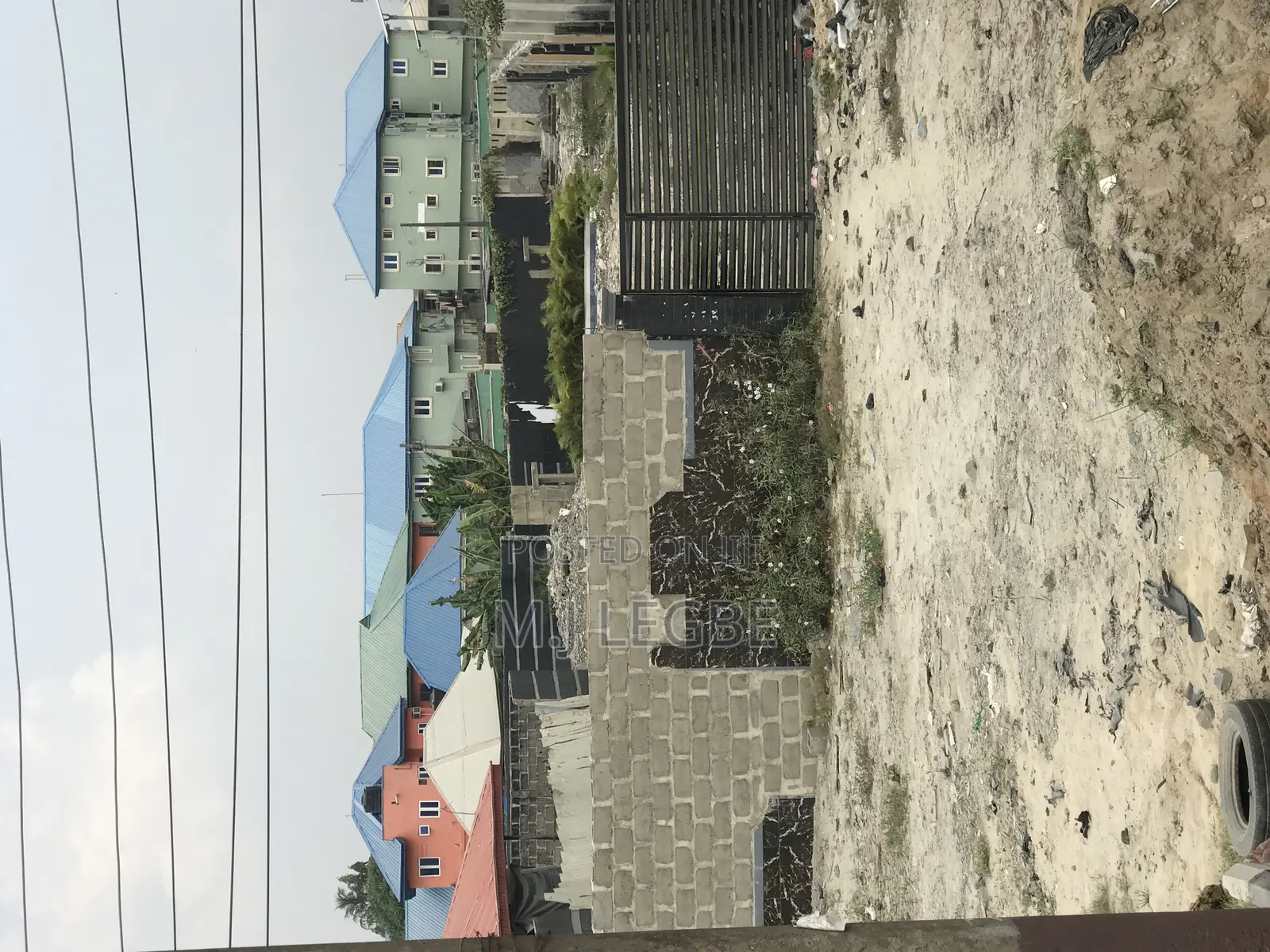 Investment Opportunity Facing Lekki Epe Express Road. in Ajah