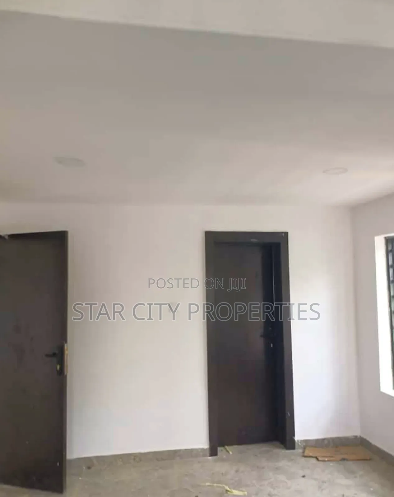 3bdrm Apartment in Soluyi, Gbagada for sale in Gbagada
