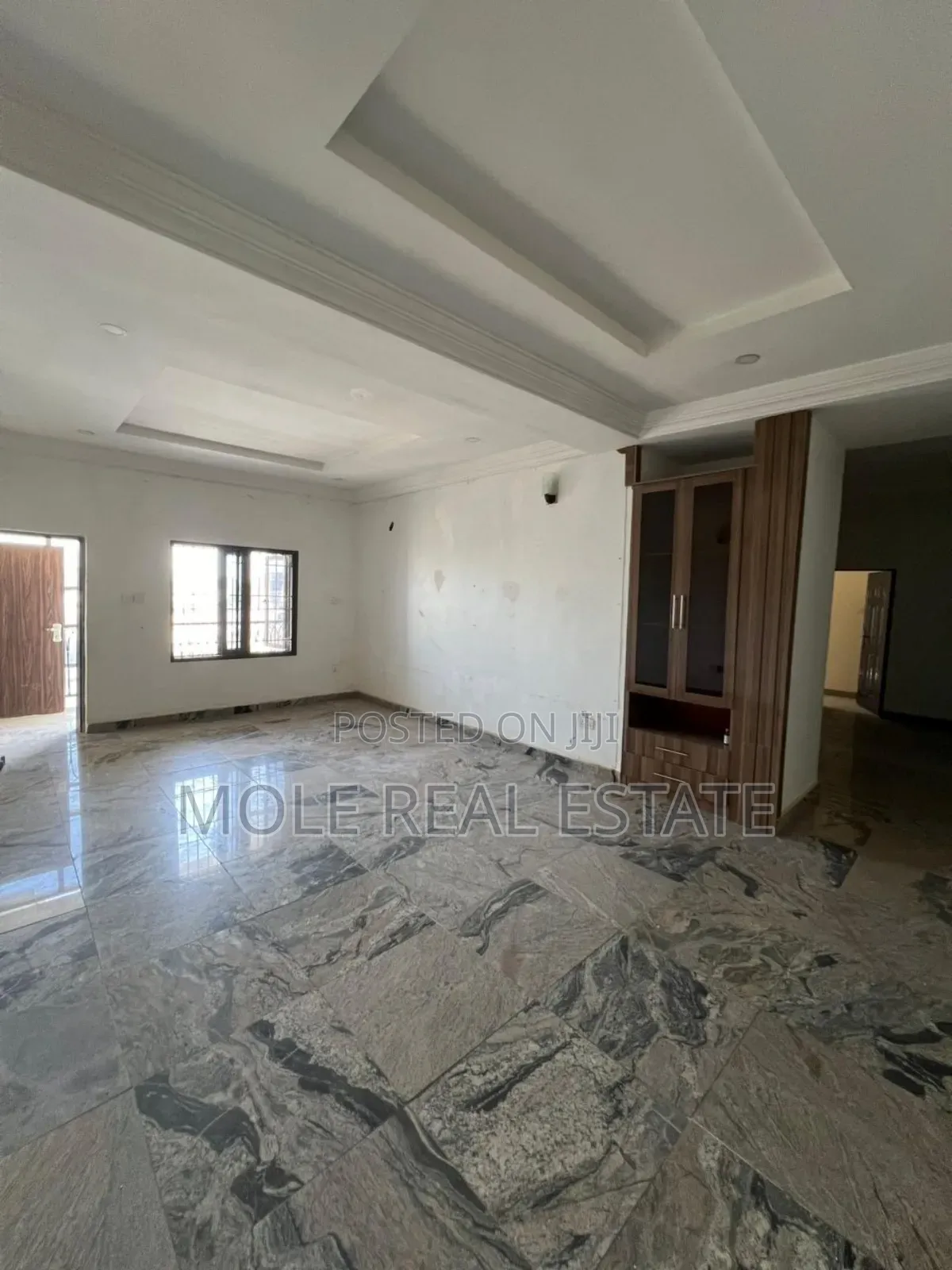 3bdrm Block of Flats in Magodo for sale in Magodo