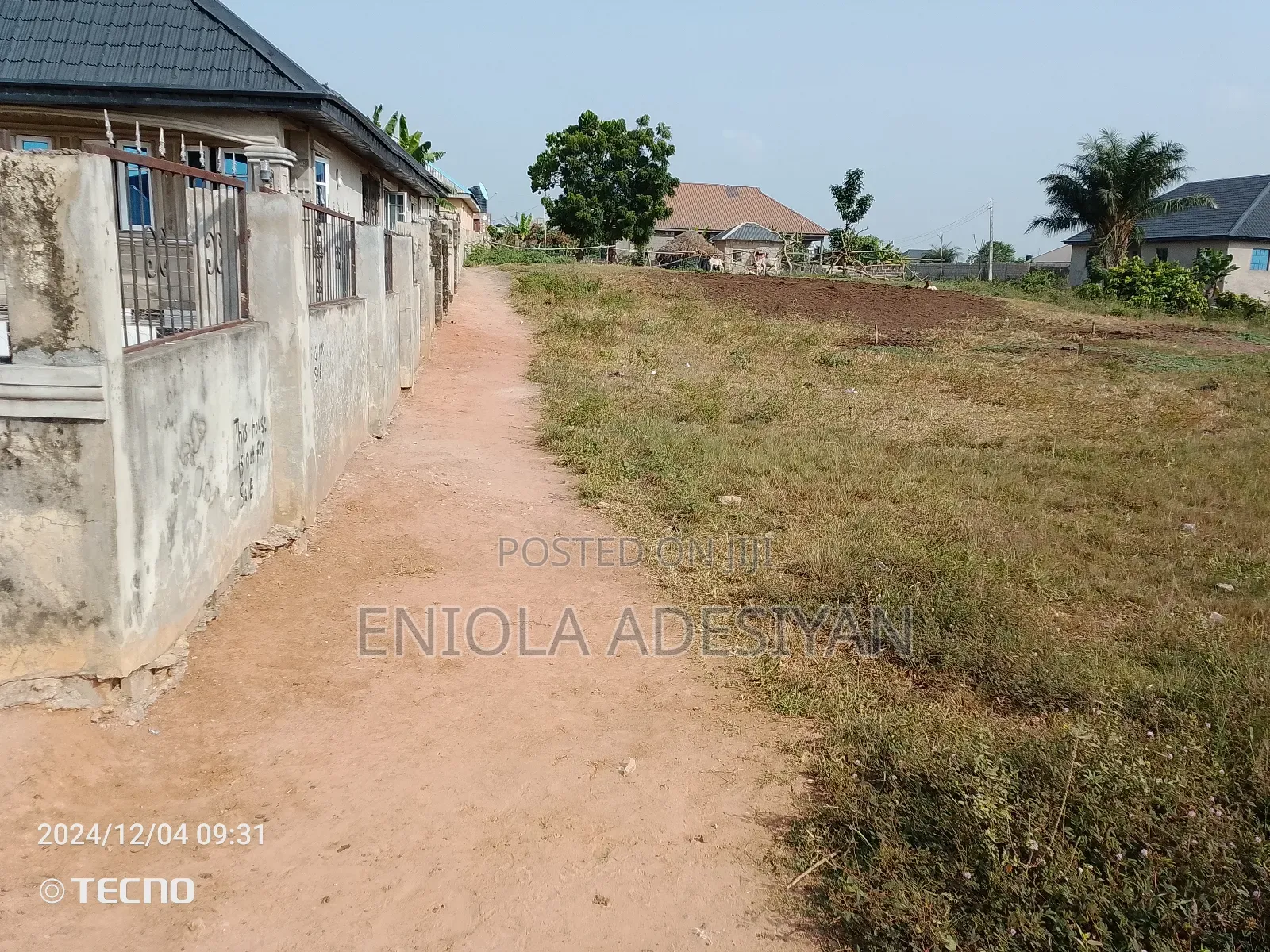 Half a Plot for Sell in Ikd Igbogbo,120/30 Government Approv in Igbogbo