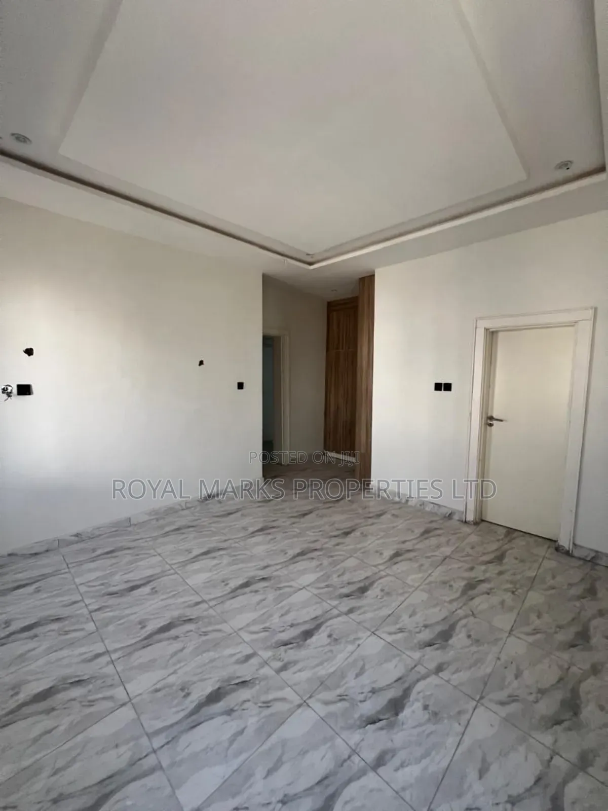 3bdrm Block of Flats in Jahi for sale in Jahi