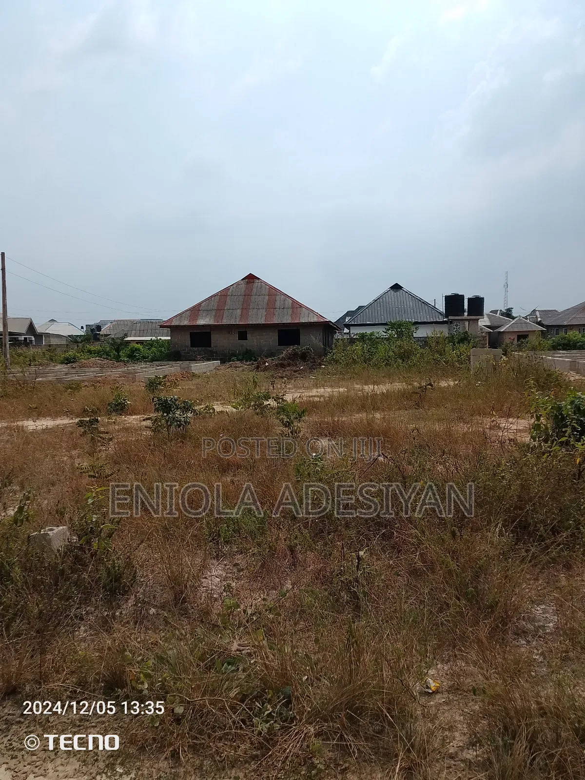 Half a Plot of Land for Sale in Ikorodu Igbogbo Oreta Road in Igbogbo