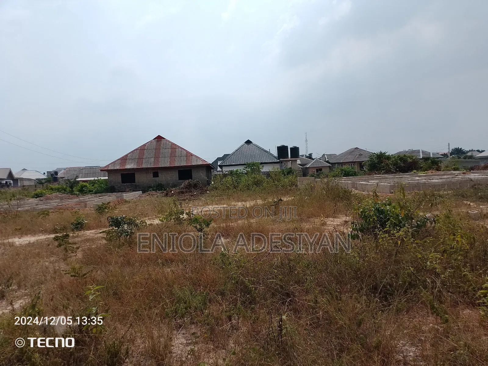 Half a Plot of Land for Sale in Ikorodu Igbogbo Oreta Road in Igbogbo