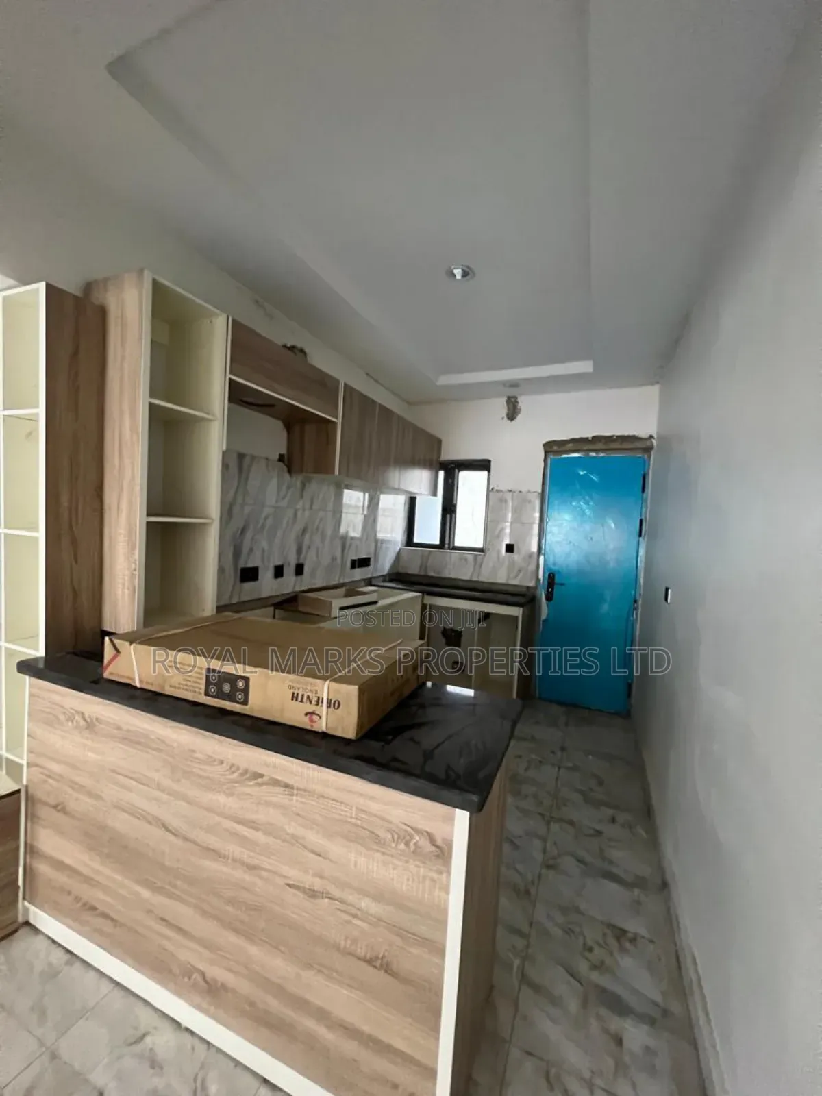 3bdrm Block of Flats in Jahi for sale in Jahi
