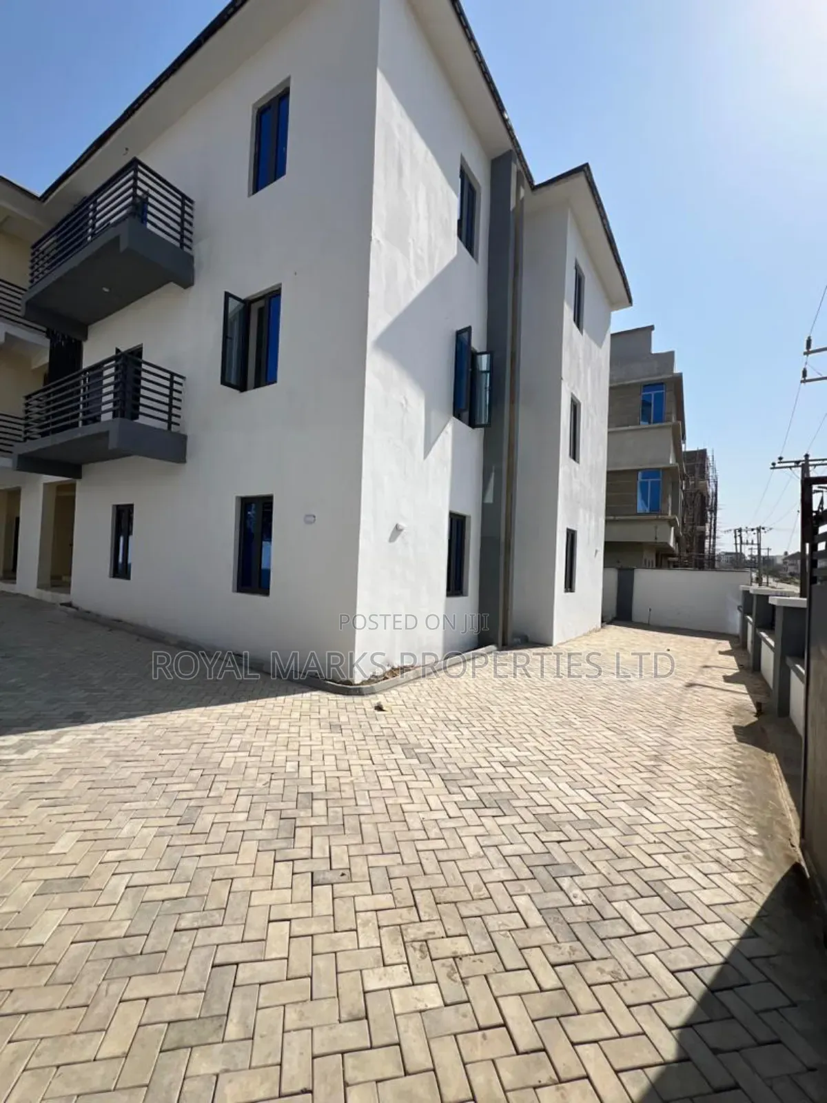 2bdrm Block of Flats in Jahi for sale in Jahi