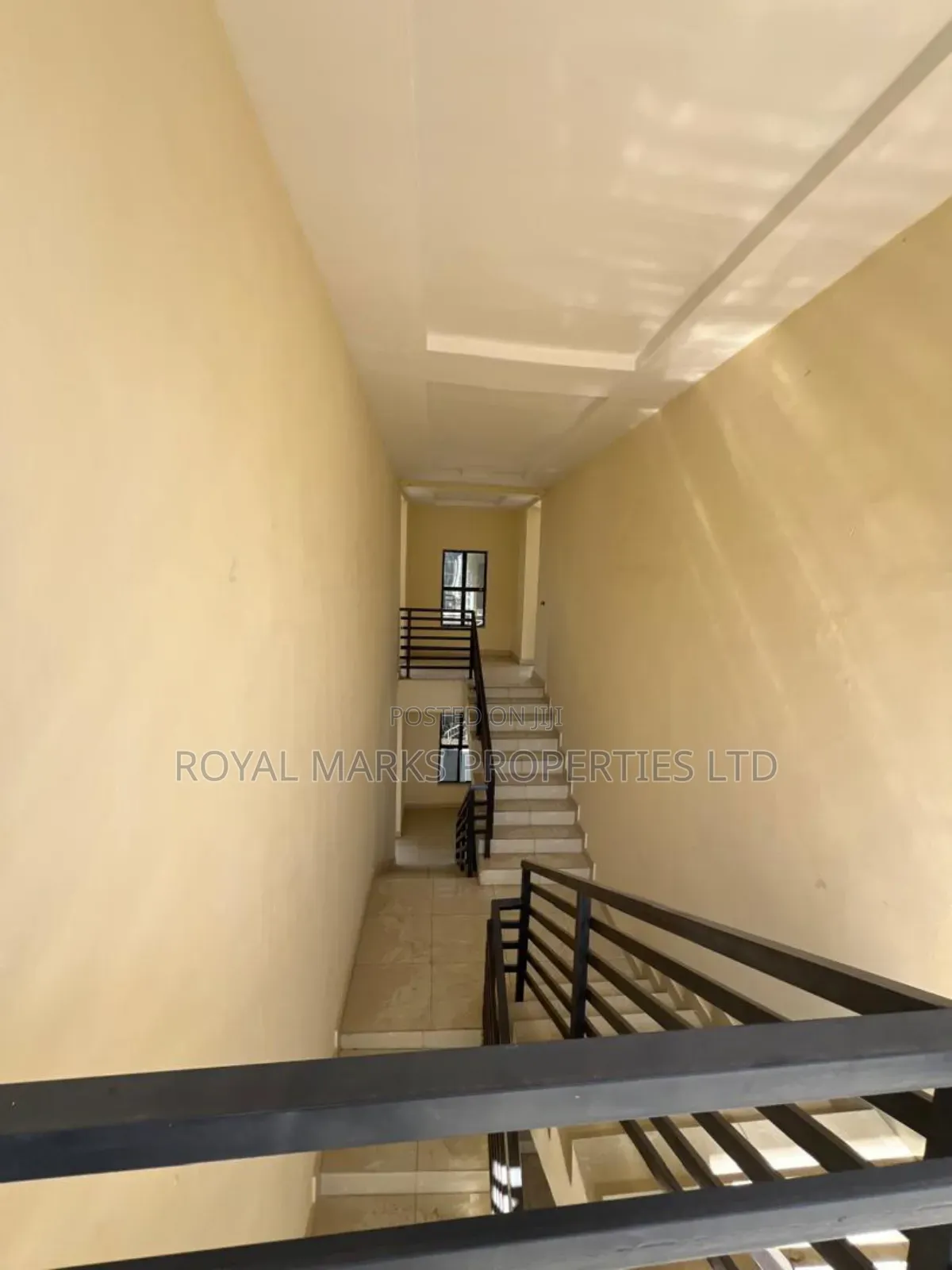 2bdrm Block of Flats in Jahi for sale in Jahi