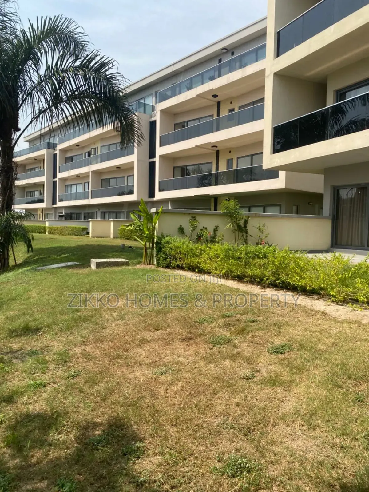3bedroom Apartment for Short-Let in Lakowe