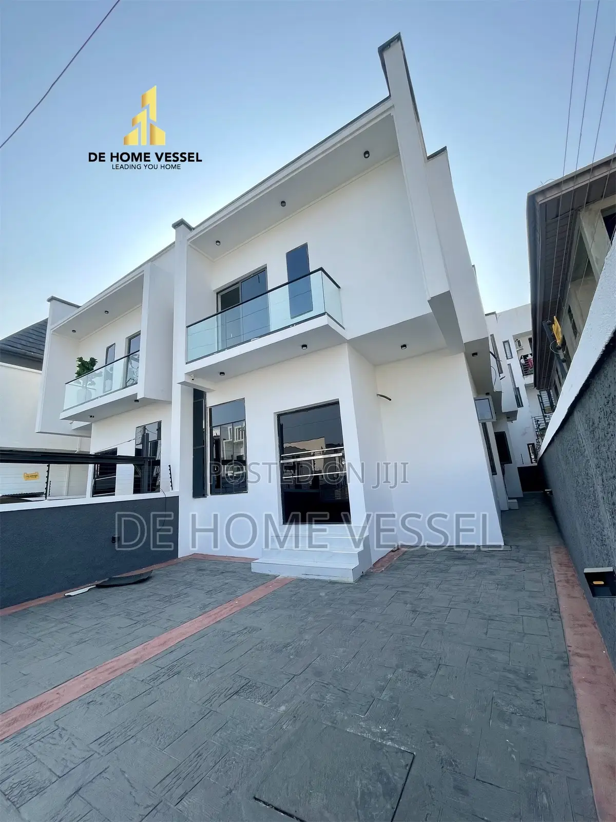 4bdrm Duplex in Lekki for sale in Lekki