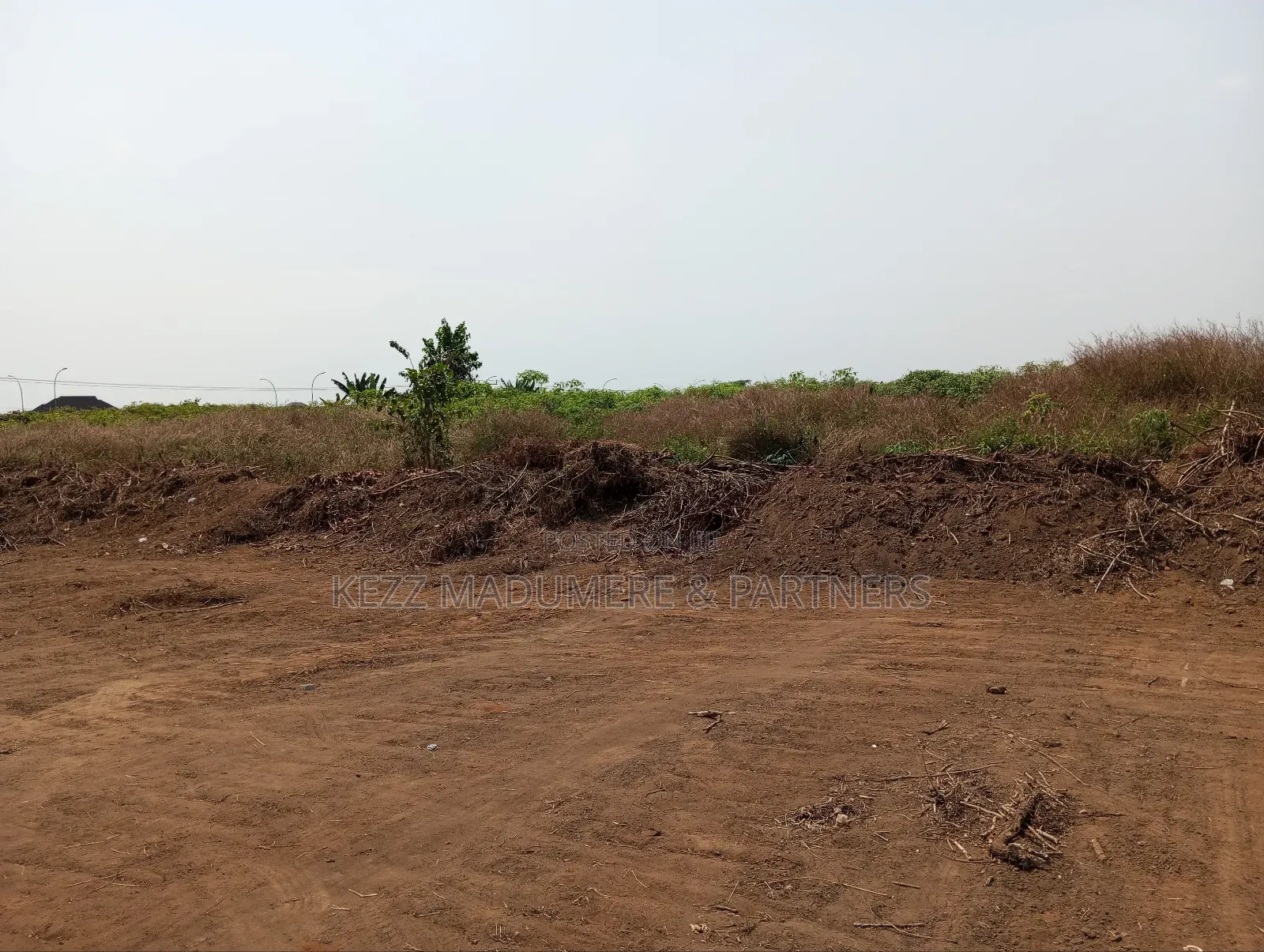 For Sale : 7 Plots at Udo Udoma, Tropicana Mall, Uyo in Port-Harcourt