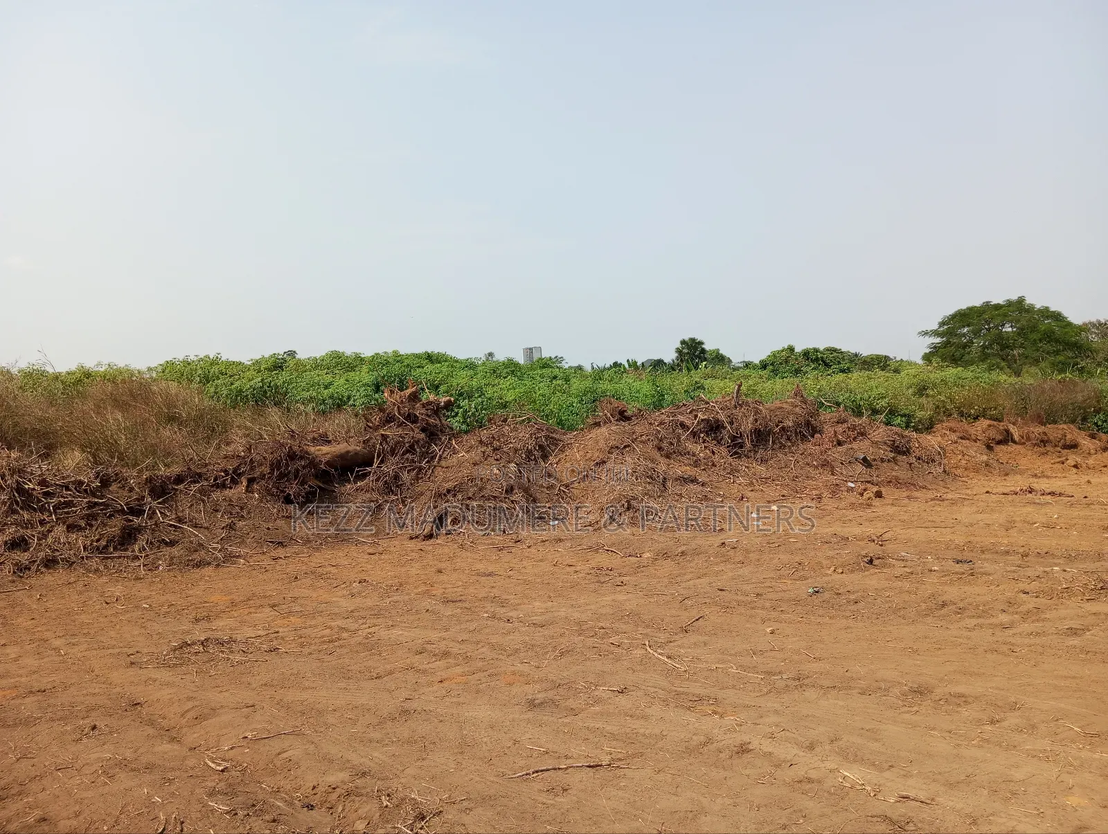 For Sale : 7 Plots at Udo Udoma, Tropicana Mall, Uyo in Port-Harcourt