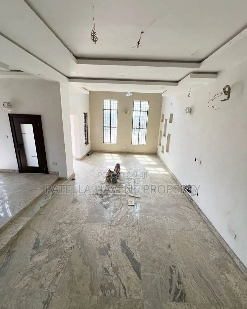 4bdrm Duplex in Jahi for sale in Jahi