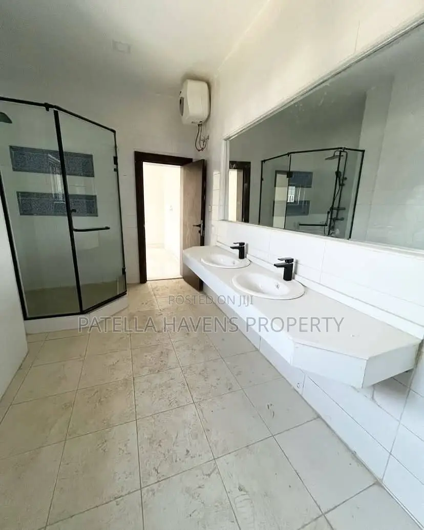4bdrm Duplex in Jahi for sale in Jahi