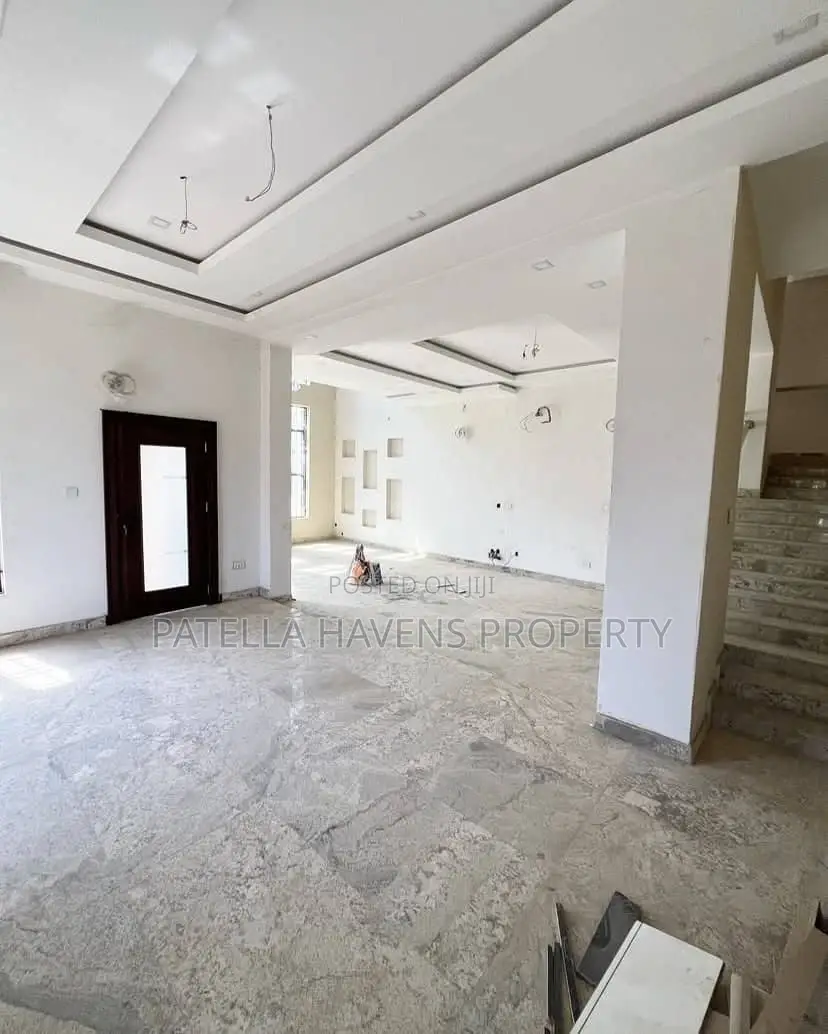 4bdrm Duplex in Jahi for sale in Jahi