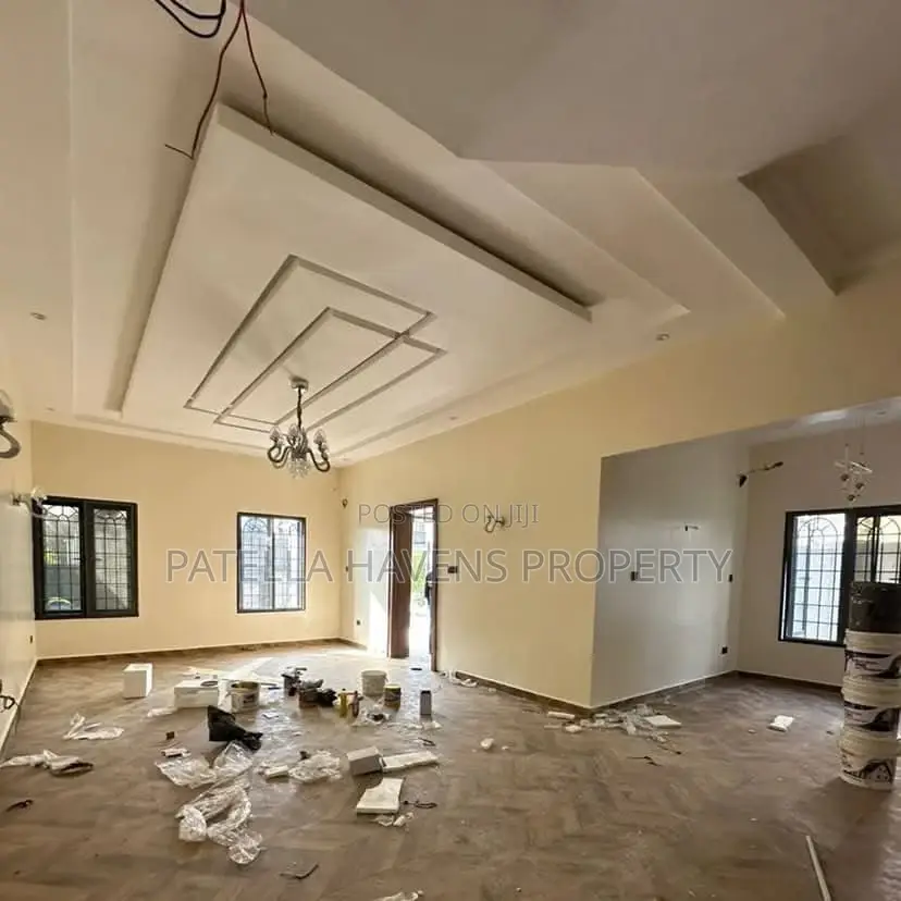 4bdrm Duplex in Jahi for sale in Jahi