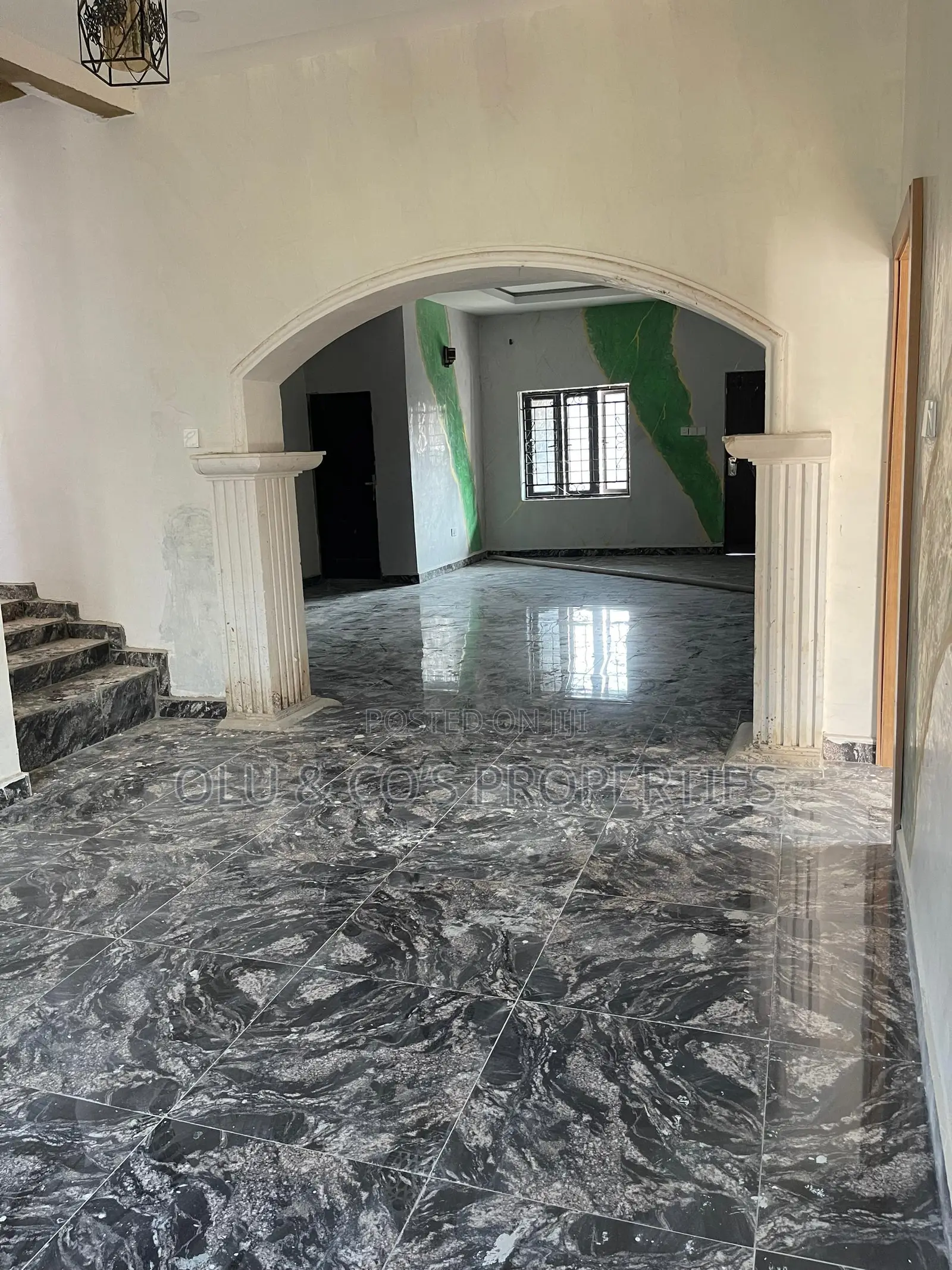 5bdrm Duplex in Nut District for sale in Lugbe District
