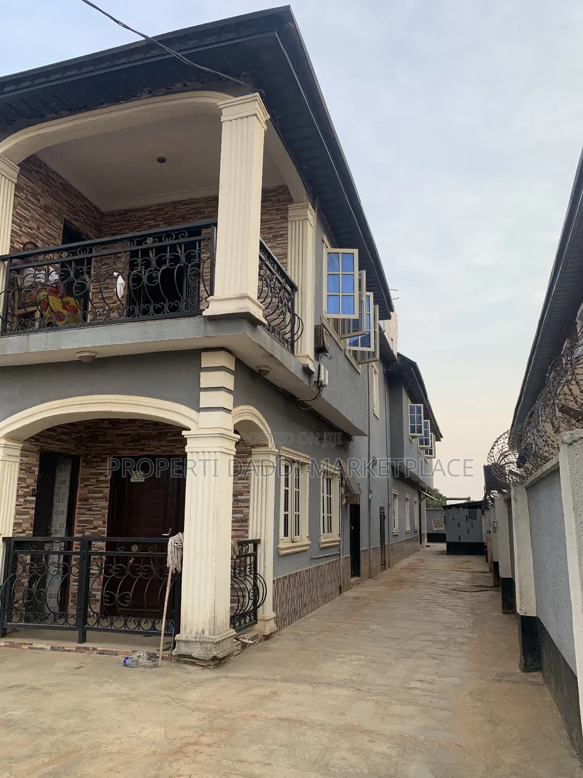 3bdrm Block of Flats in Abiola Estate, Ayobo for sale in Ayobo
