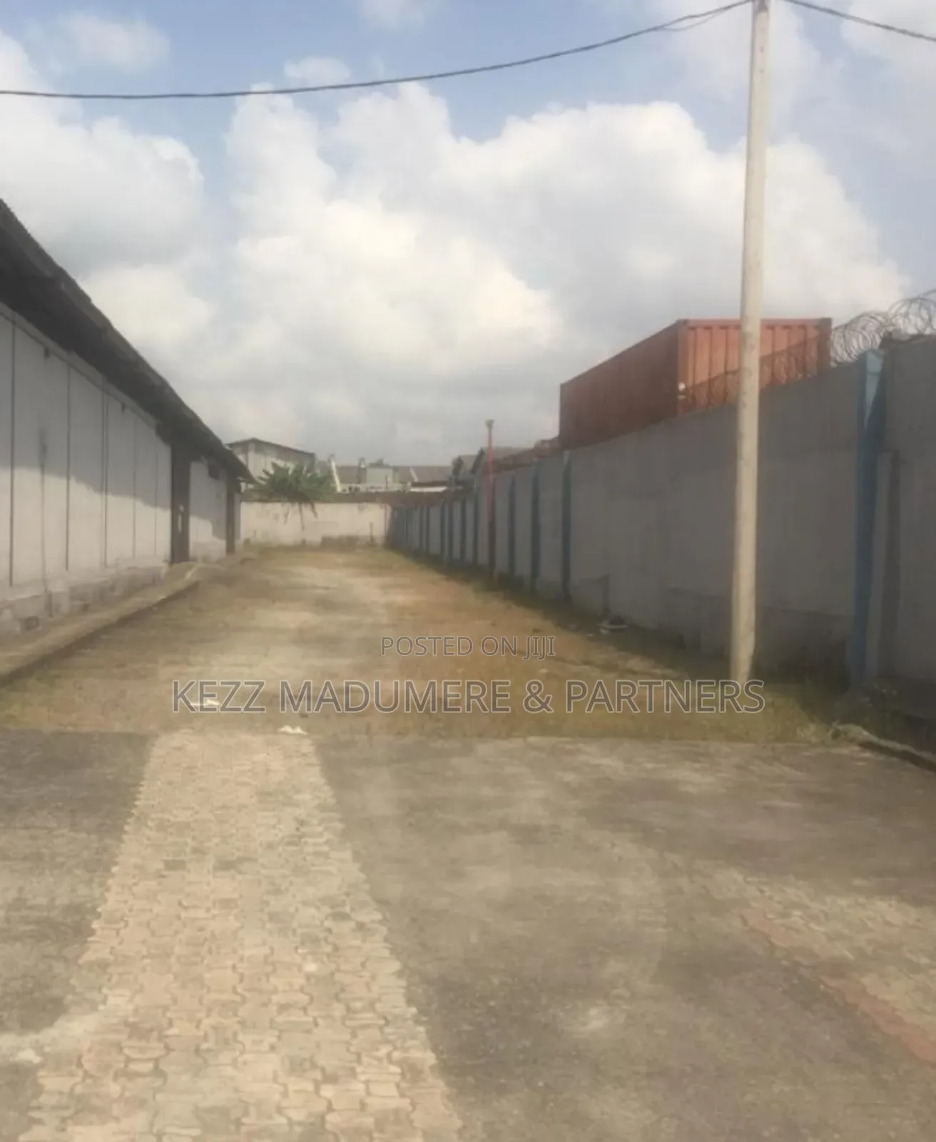 For Leasing: 1000 SQMTS Warehouse at Trans Amadi, Ph in Trans Amadi