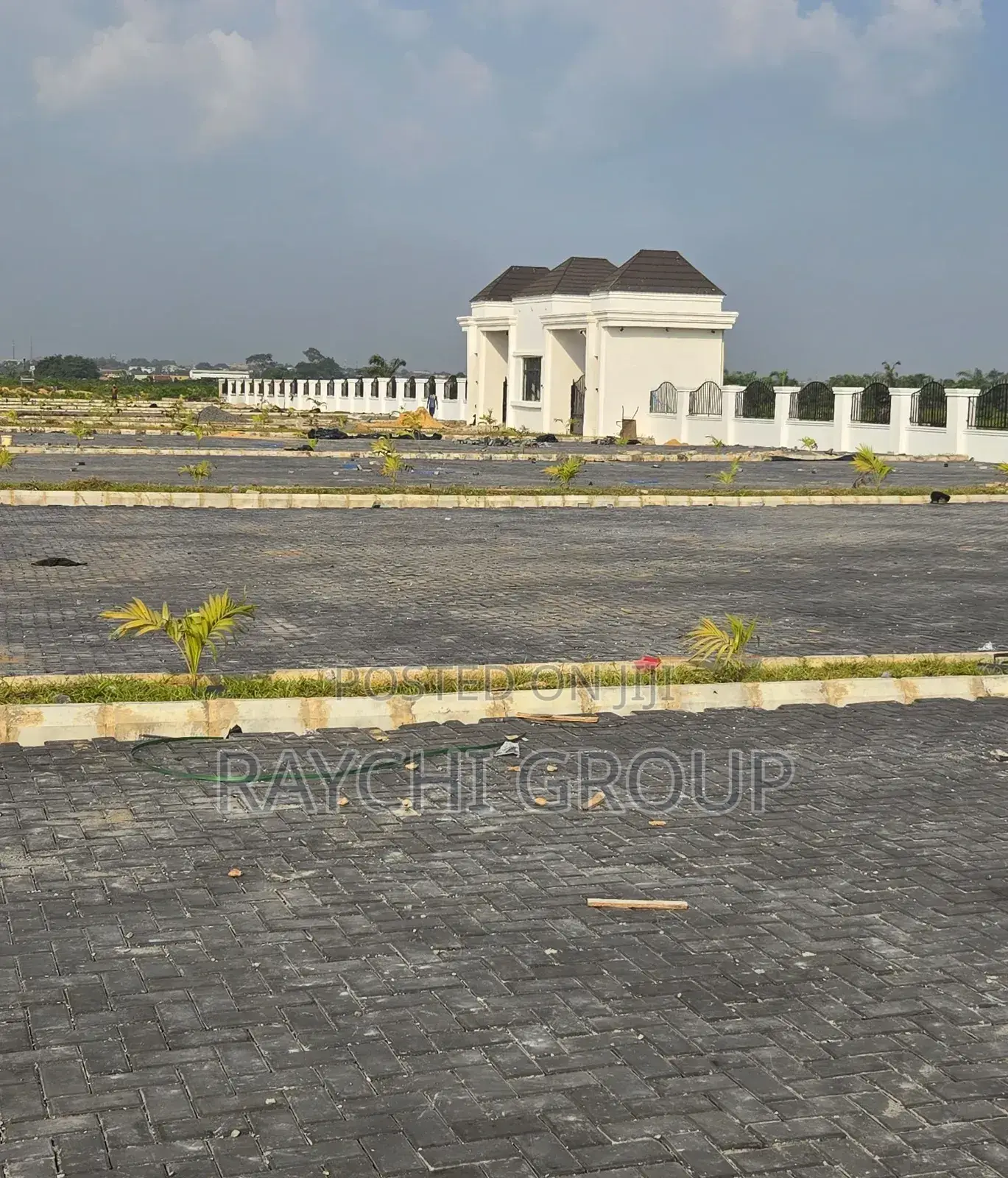 Land for Sale in City Pearl and Garden Estate in Lekki Expressway