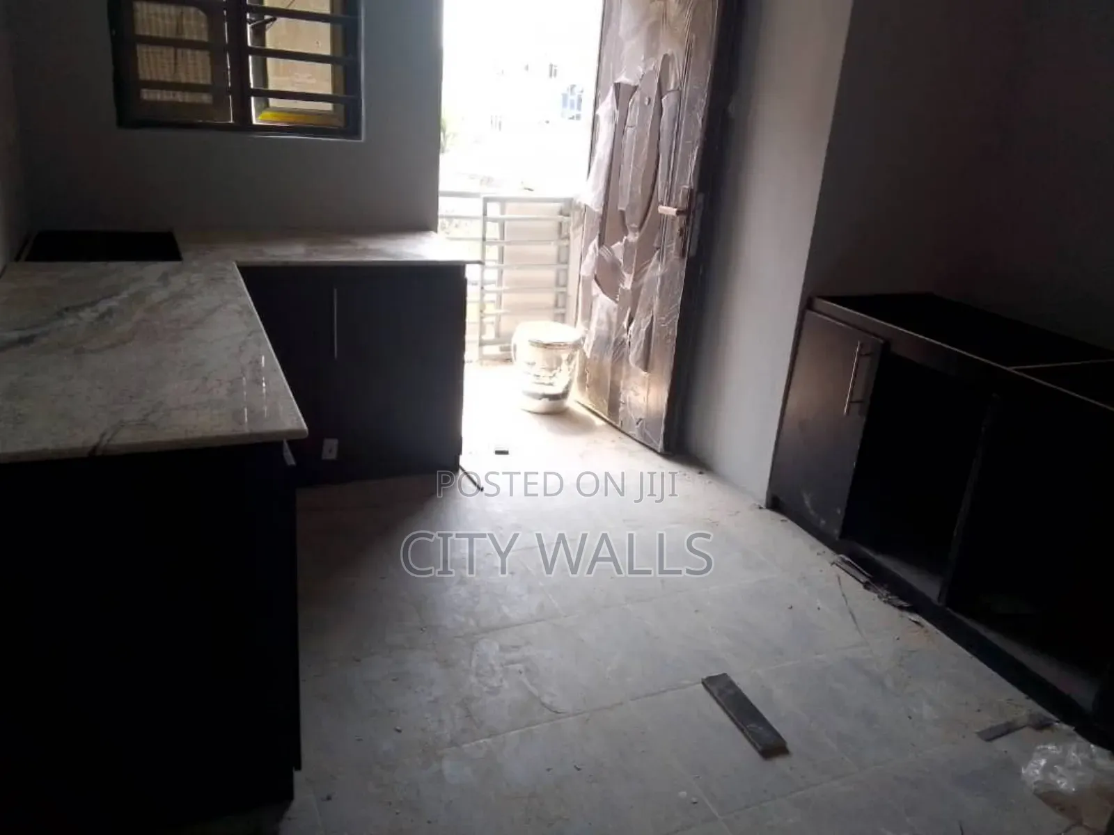 2bdrm Block of Flats in Ogombo for rent in Ogombo