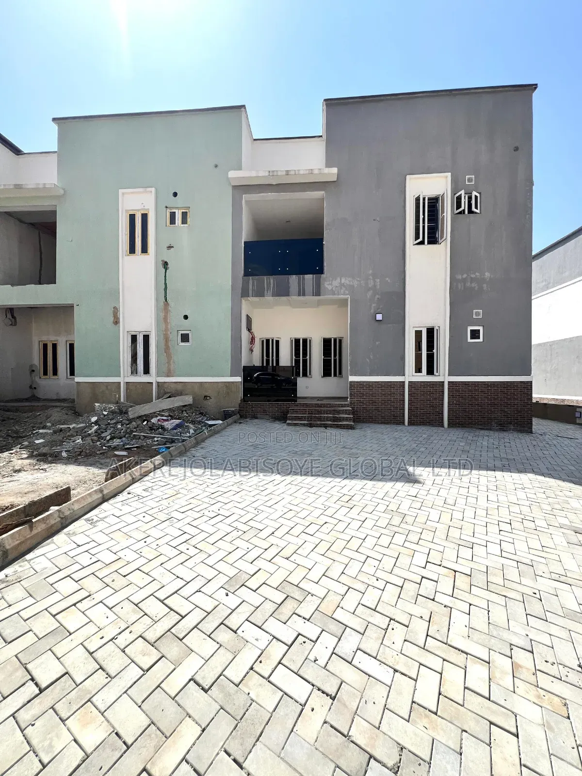 4bdrm Townhouse/Terrace in In An Estate Karsana for sale in Gwarinpa