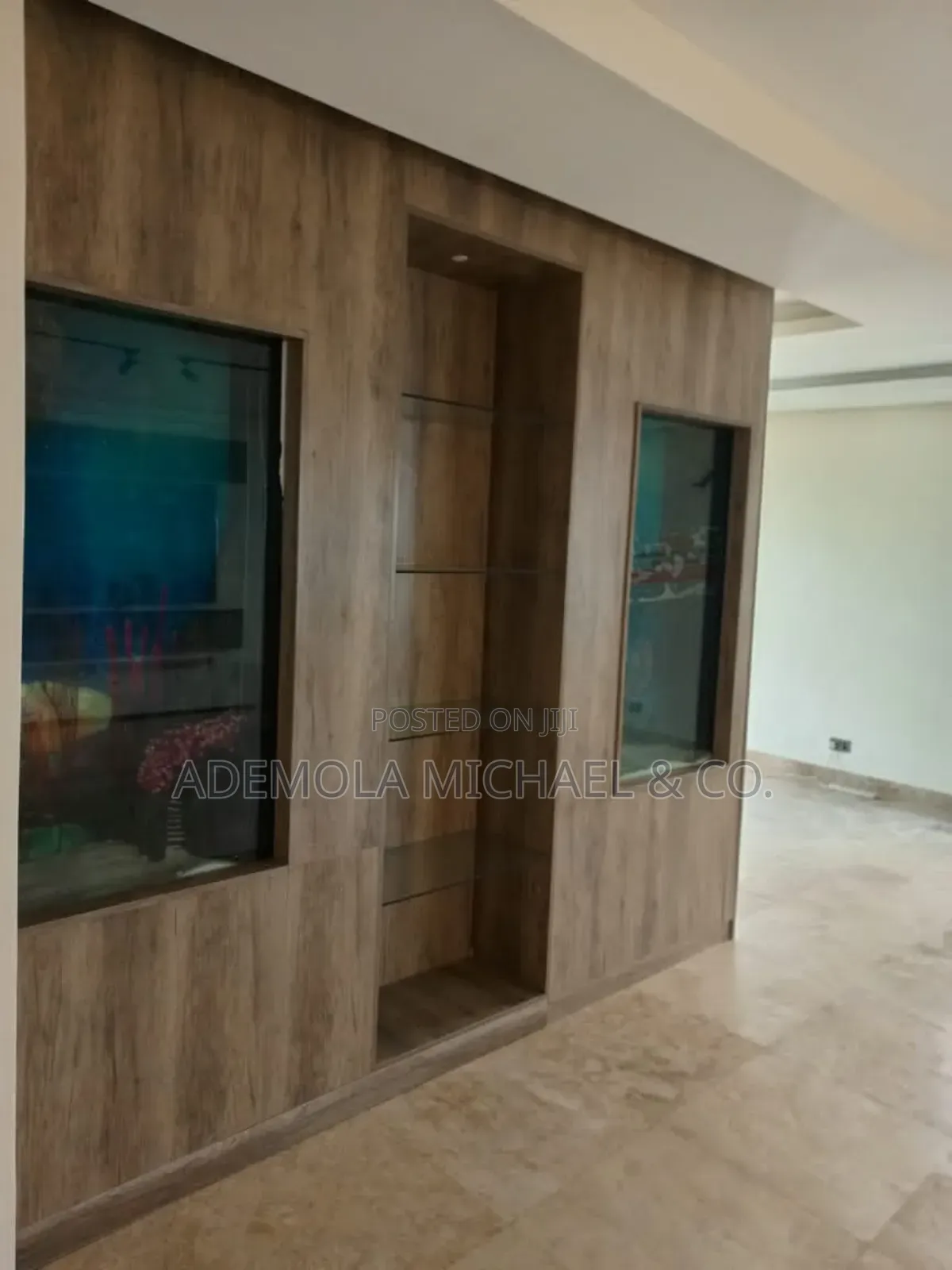5bdrm Duplex In Guzape District For Sale in Guzape District
