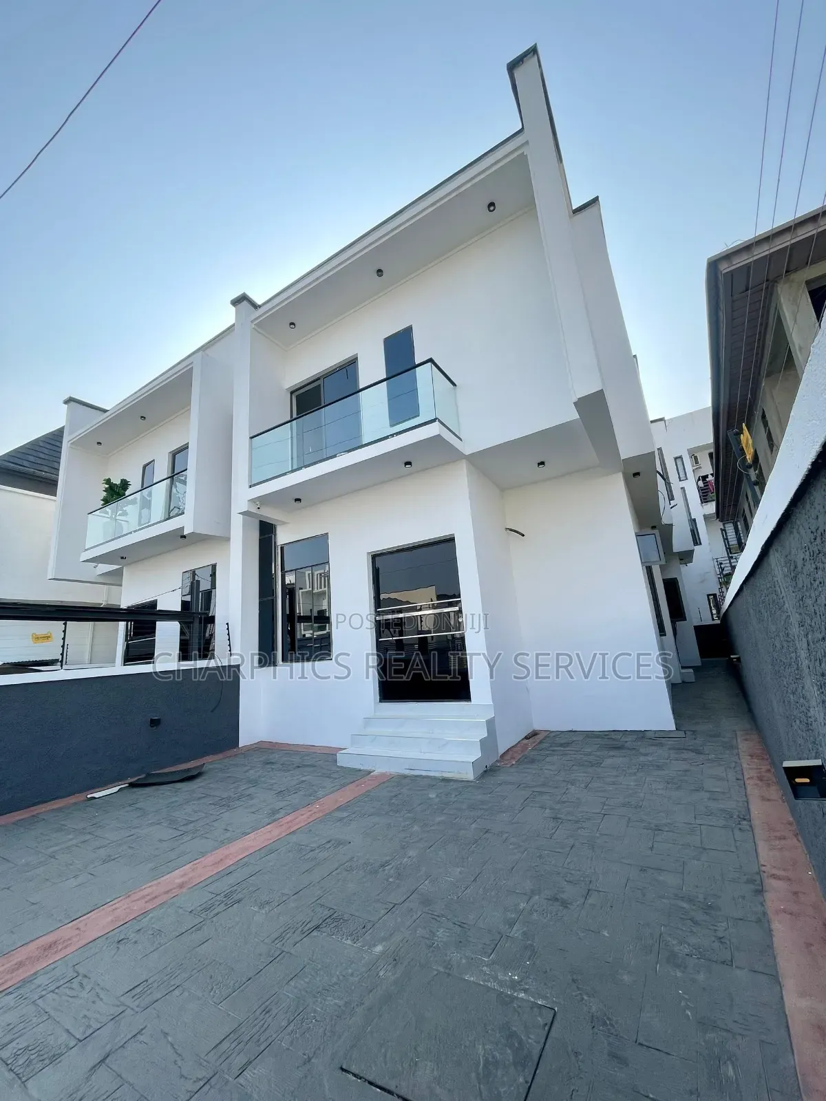 4bdrm Duplex in Lekki for sale in Lekki