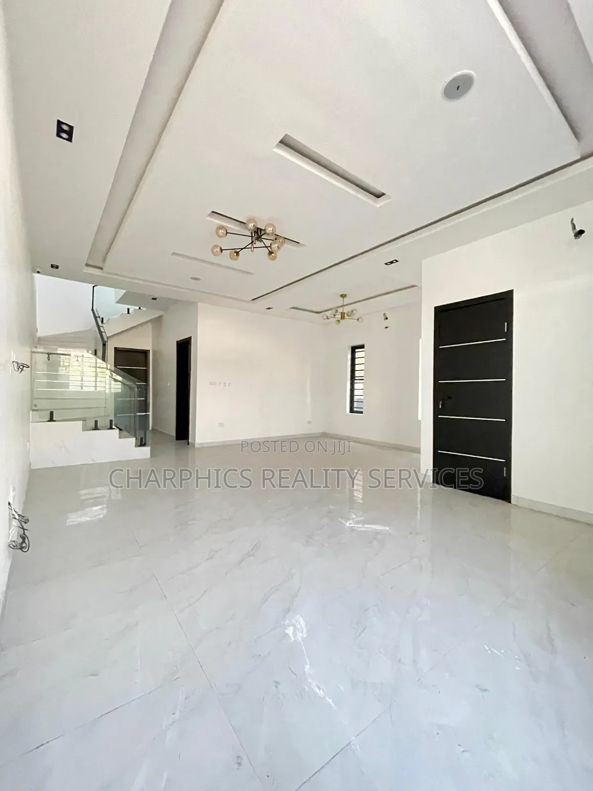 4bdrm Duplex in Lekki for sale in Lekki