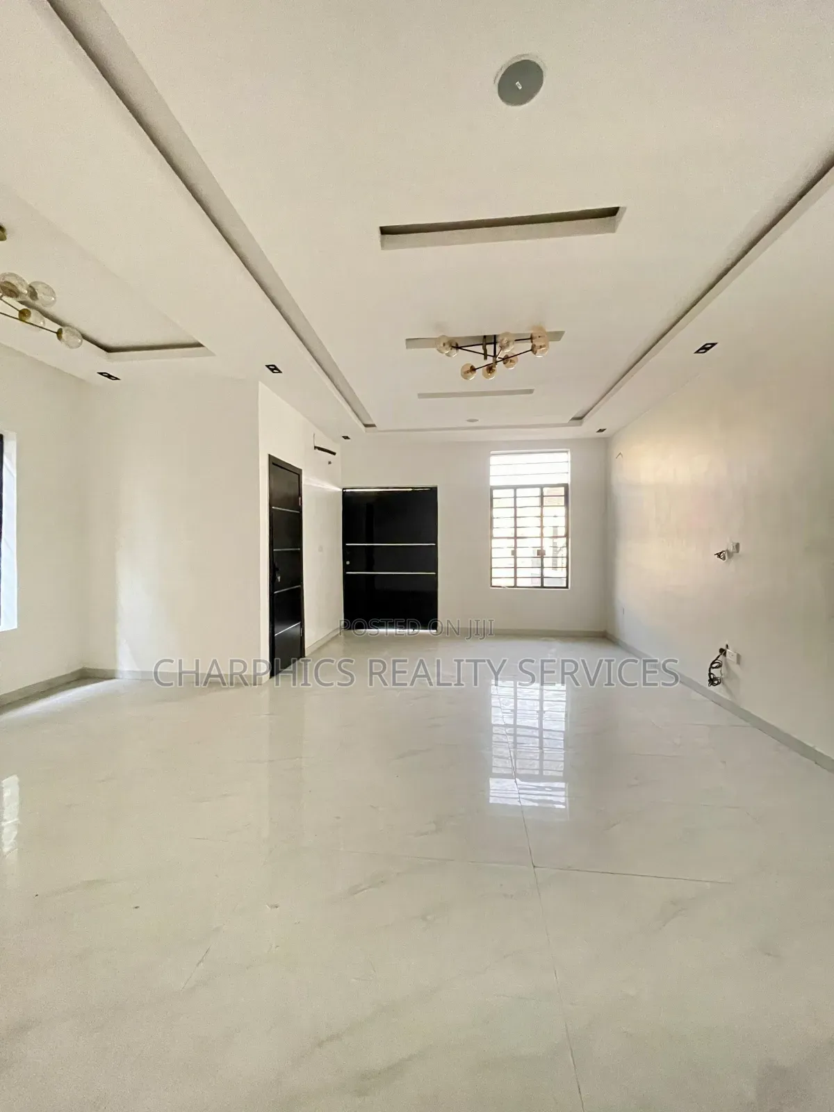 4bdrm Duplex in Lekki for sale in Lekki