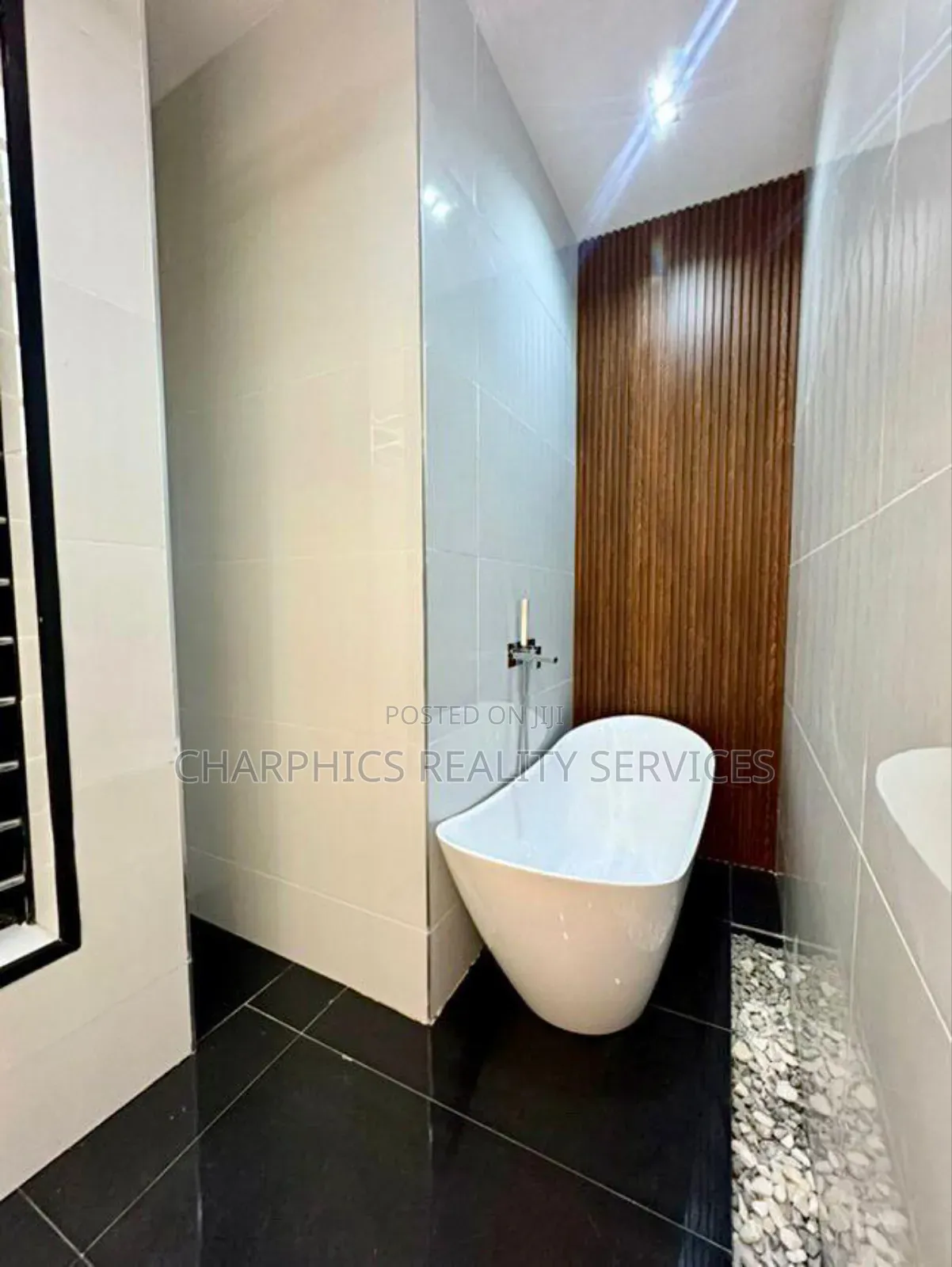 5bdrm Duplex in Ajah for sale in Ajah