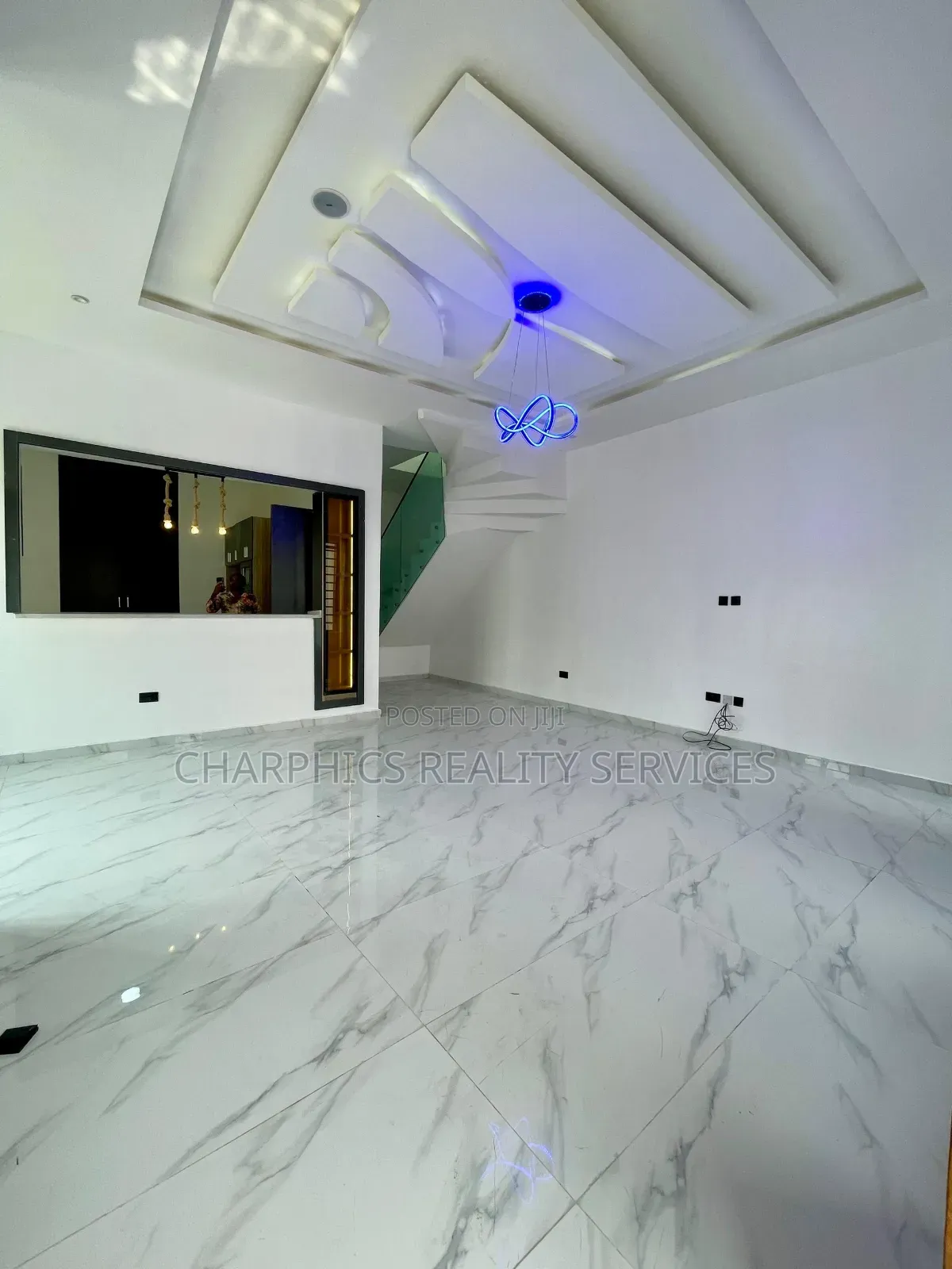 4bdrm Duplex in Ikota for sale in Ikota