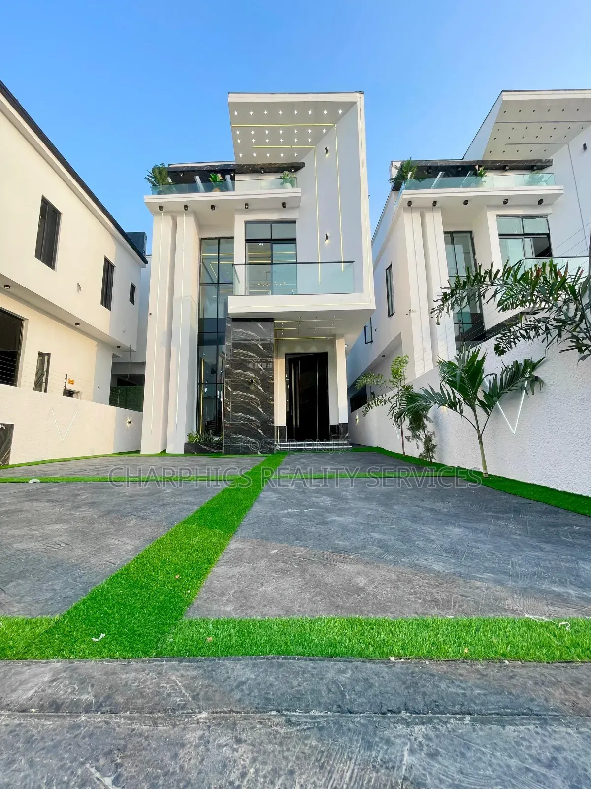 5bdrm Duplex in Ajah for sale in Ajah