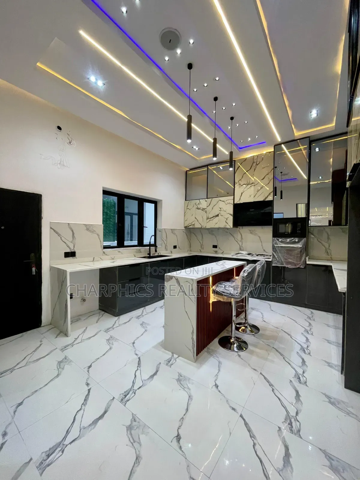 5bdrm Duplex in Ajah for sale in Ajah