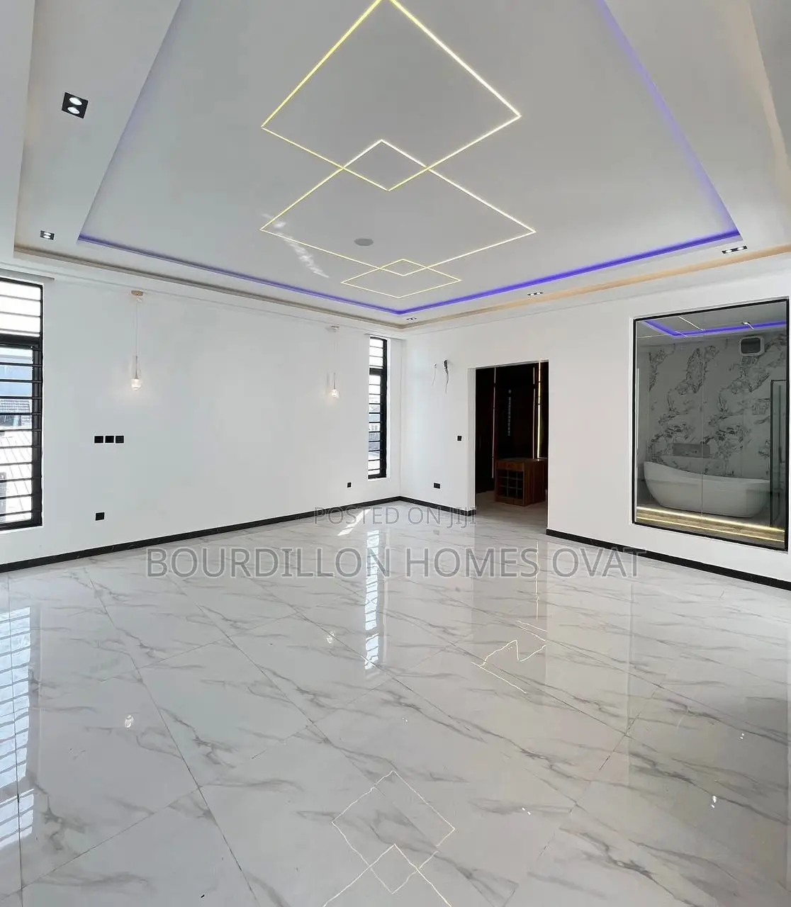 5bdrm Duplex in Ikate for sale in Ikate