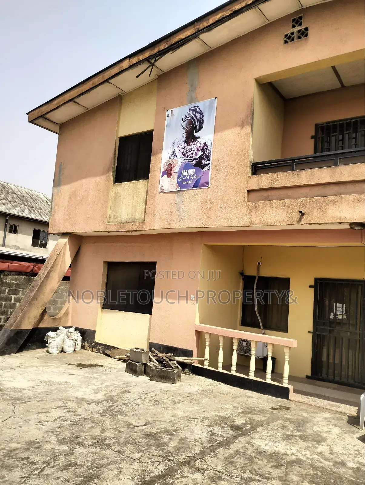 4bdrm Block of Flats in Off Ikotun Ijegun for sale in Ijegun
