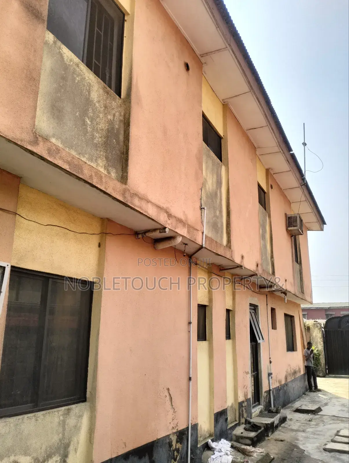4bdrm Block of Flats in Off Ikotun Ijegun for sale in Ijegun