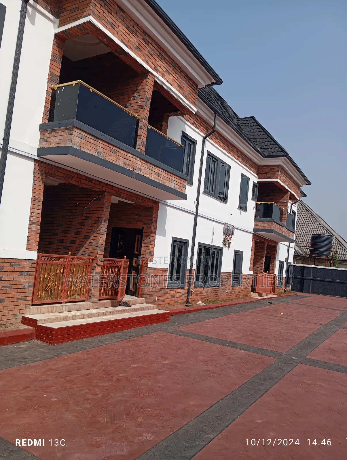 Duplex in Asaba in Oshimili South