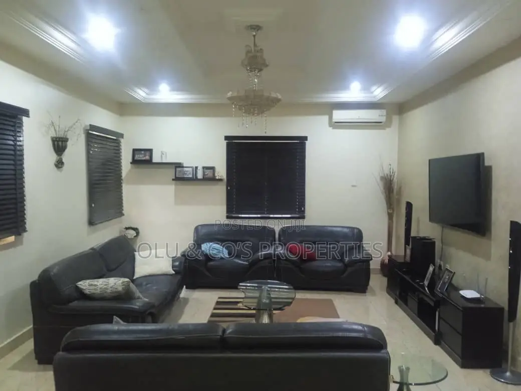 3bdrm Bungalow in Von Garden City, Lugbe District for rent in Lugbe District