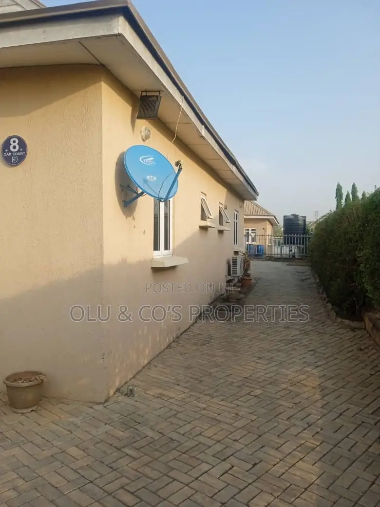 3bdrm Bungalow in Von Garden City, Lugbe District for rent in Lugbe District