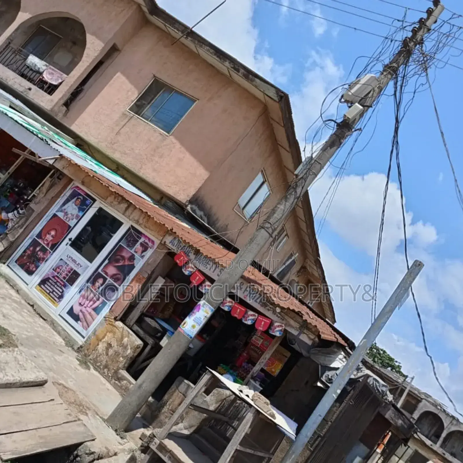 2bdrm Block of Flats in Ayobo Ipaja Road, Baruwa for sale in Baruwa