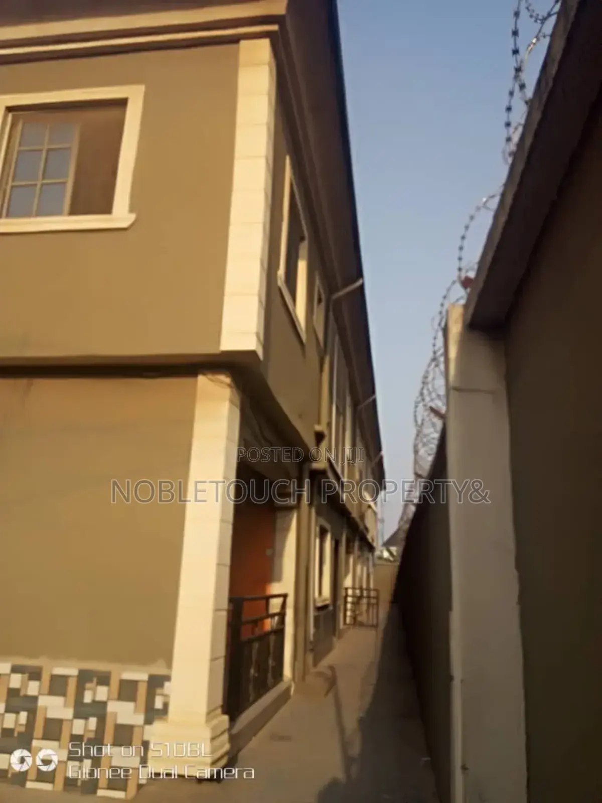3bdrm Block of Flats in Igando Lagos, Akesan for sale in Akesan