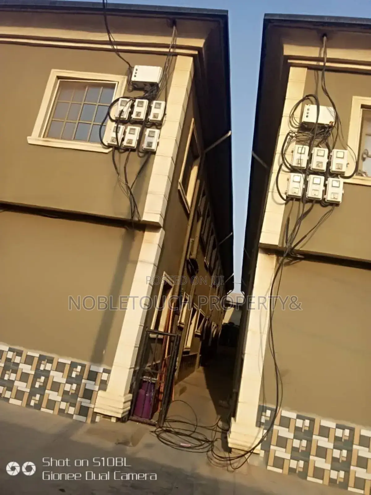 3bdrm Block of Flats in Igando Lagos, Akesan for sale in Akesan