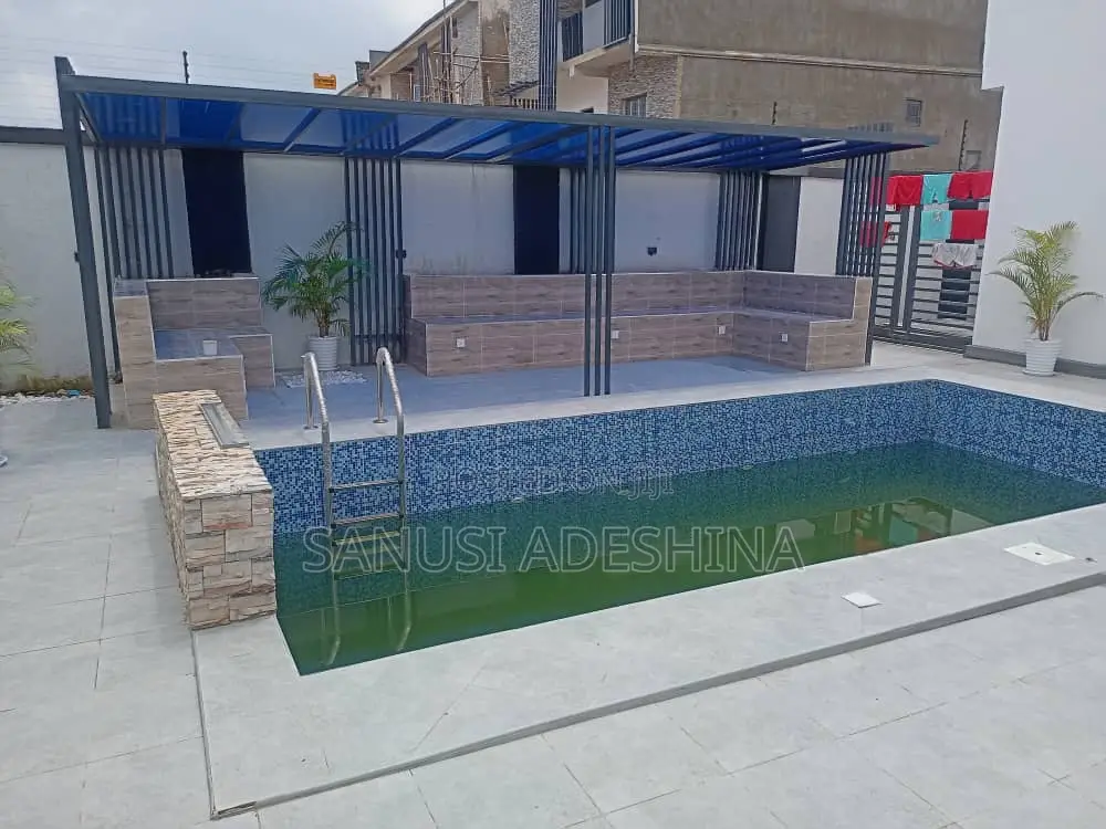 6bdrm Duplex in Guzape Abuja for sale in Guzape District