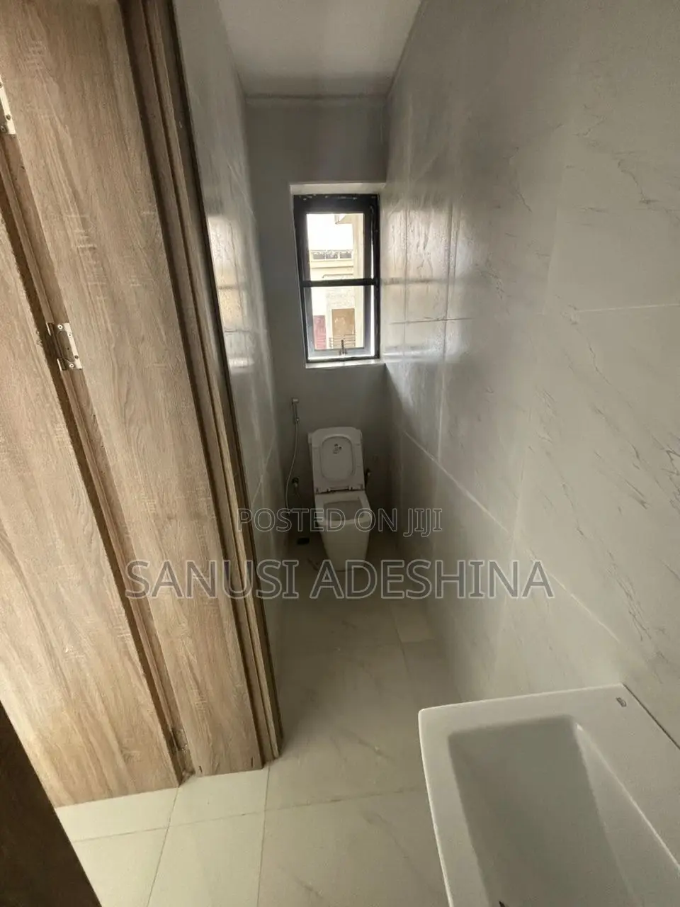 6bdrm Duplex in Guzape Abuja for sale in Guzape District