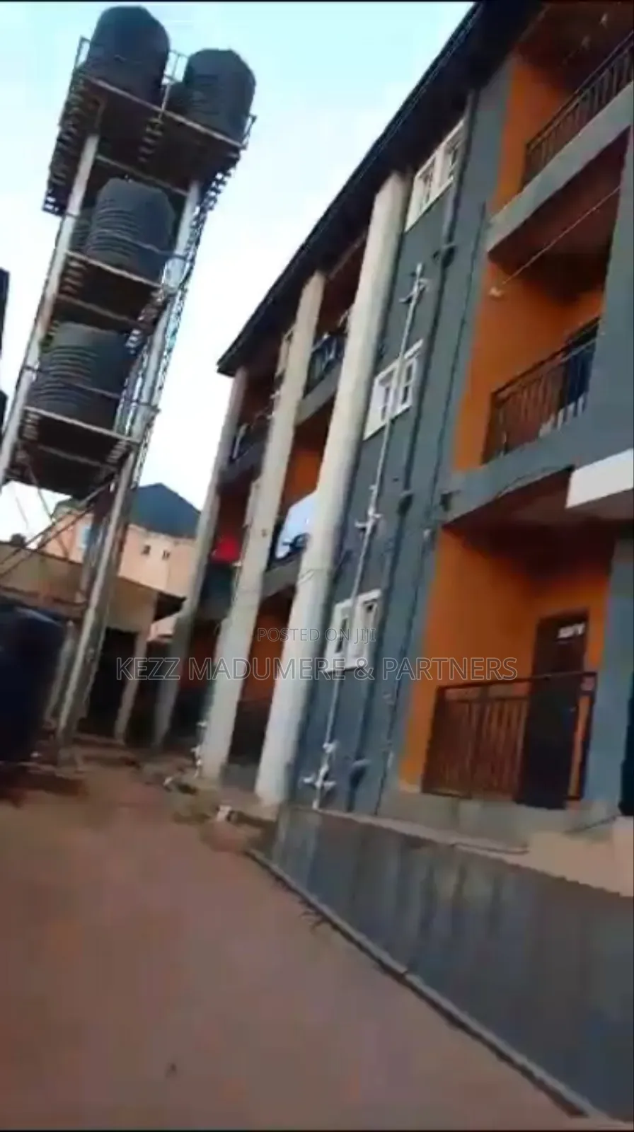 For Sale: 30 Rooms Hostel,At Off Lomalinda Est, Enugu State in Enugu