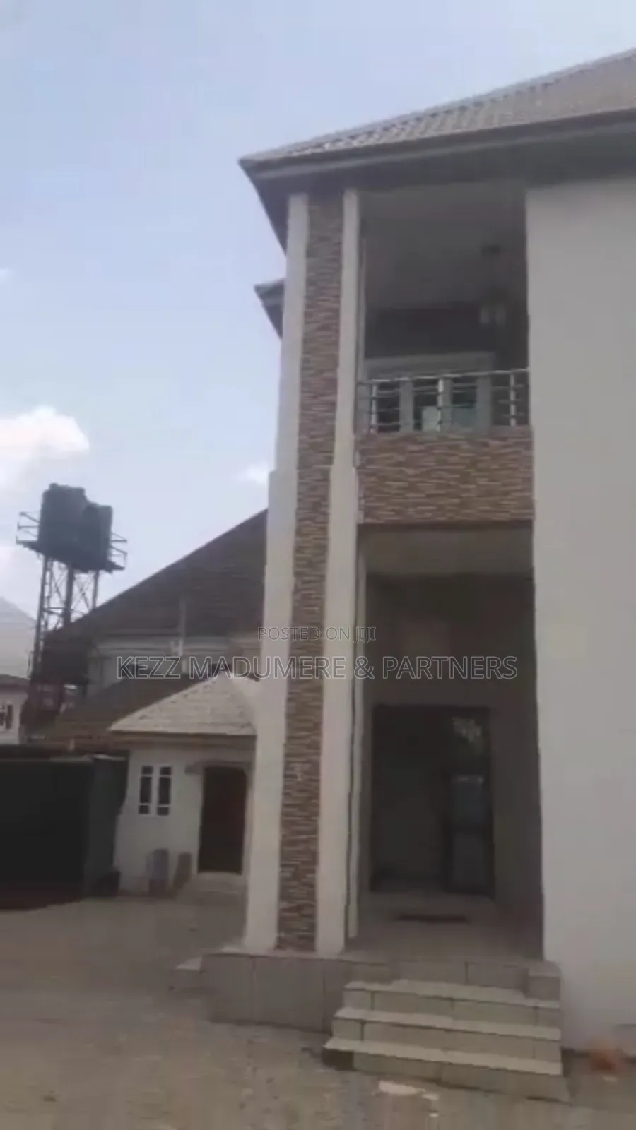 5bdrm Duplex in Golf Estate , Enugu for sale in Enugu