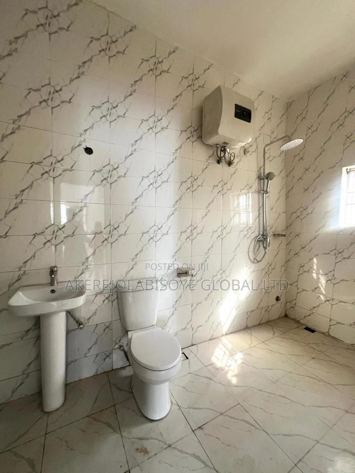2bdrm Block of Flats in Lifecamp Junction for rent in Life Camp