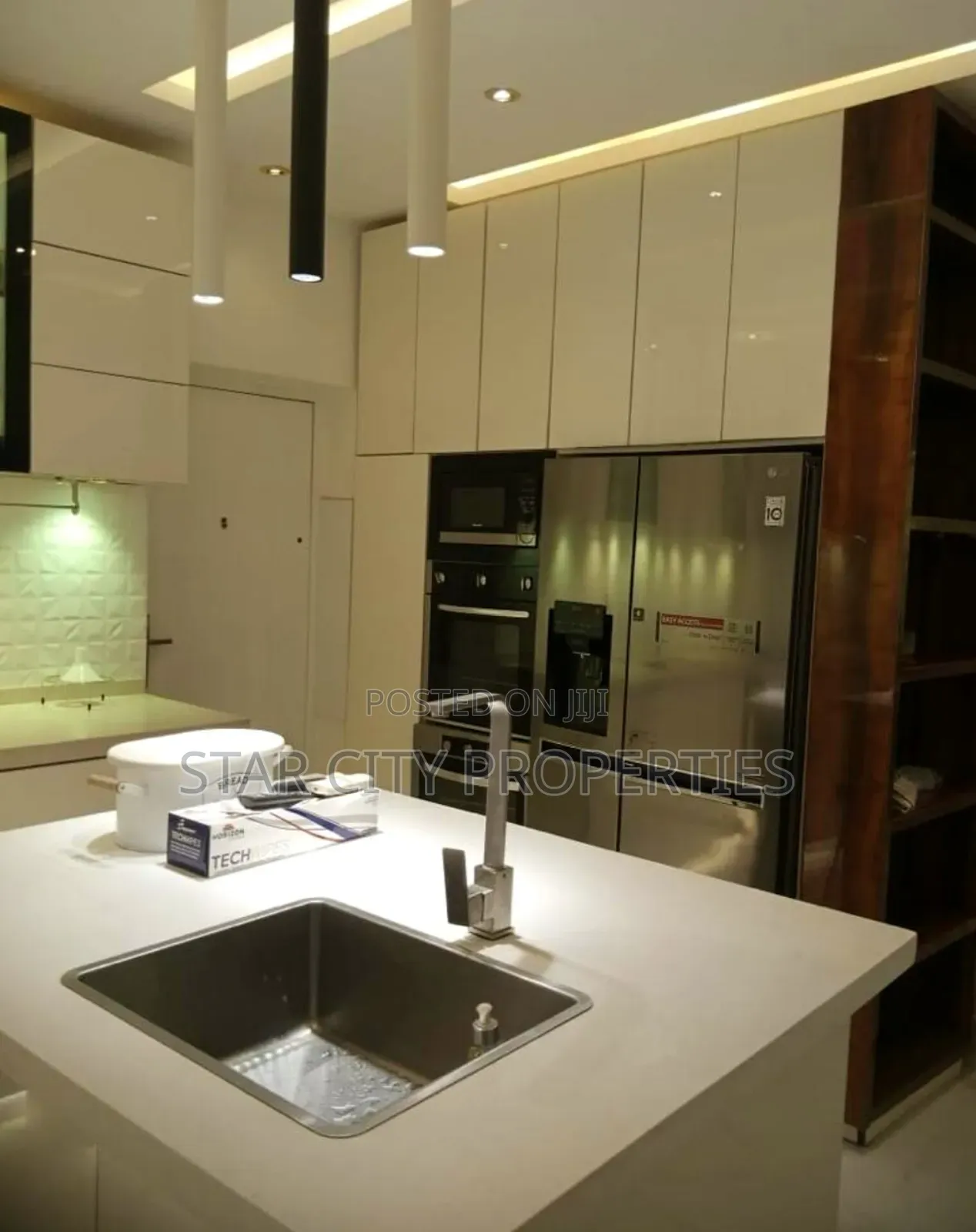 Furnished 5bdrm Duplex in Magodo Phase 1 for sale in GRA Phase 1