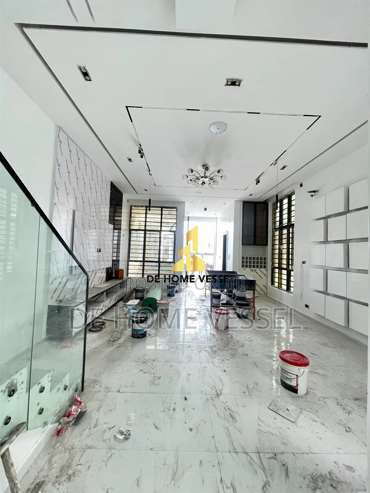 5bdrm Duplex in Chevron for sale in Chevron