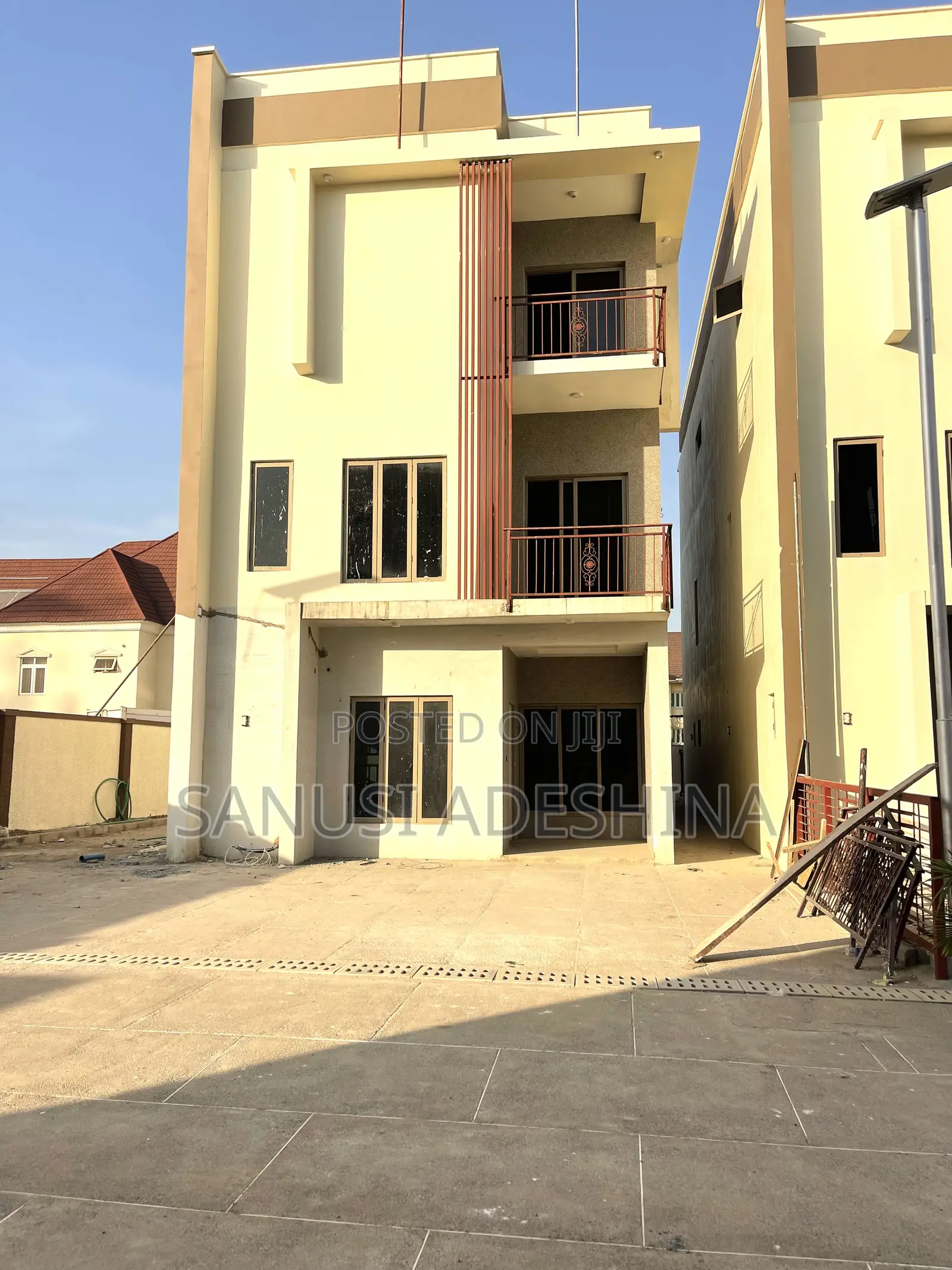 5bdrm Duplex in Kado Phase 2 Fct for sale in Kado
